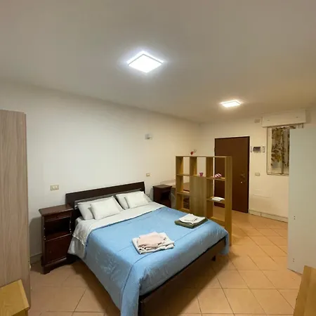 Il Laghetto Apartment *